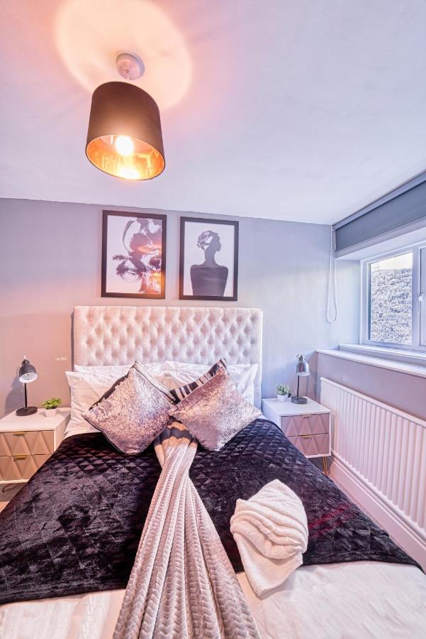 The Stylish Gem Of Bath - Football Table - Sleeps 10 Exterior photo